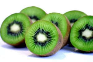 Motivation for a healthy life -Healthy living photos - kiwifruit.jpg